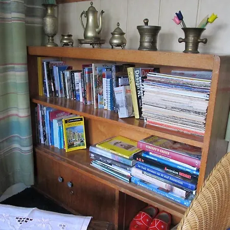 Houseboat Under The Mill ספינת מלון
